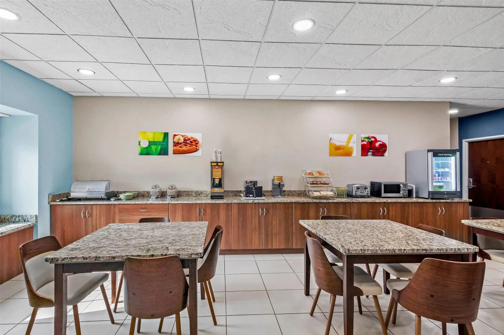 Quality Inn & Suites