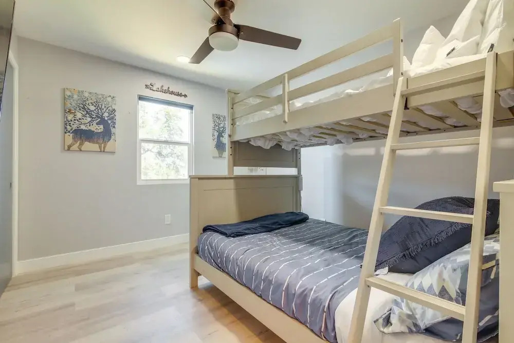 Lago Vista Vacation Rental w/ Fireplace!