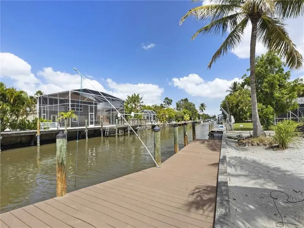 Egret Beach House - Two Bedroom Home