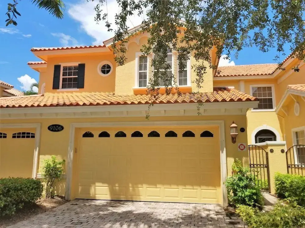 Cascada Way Condo