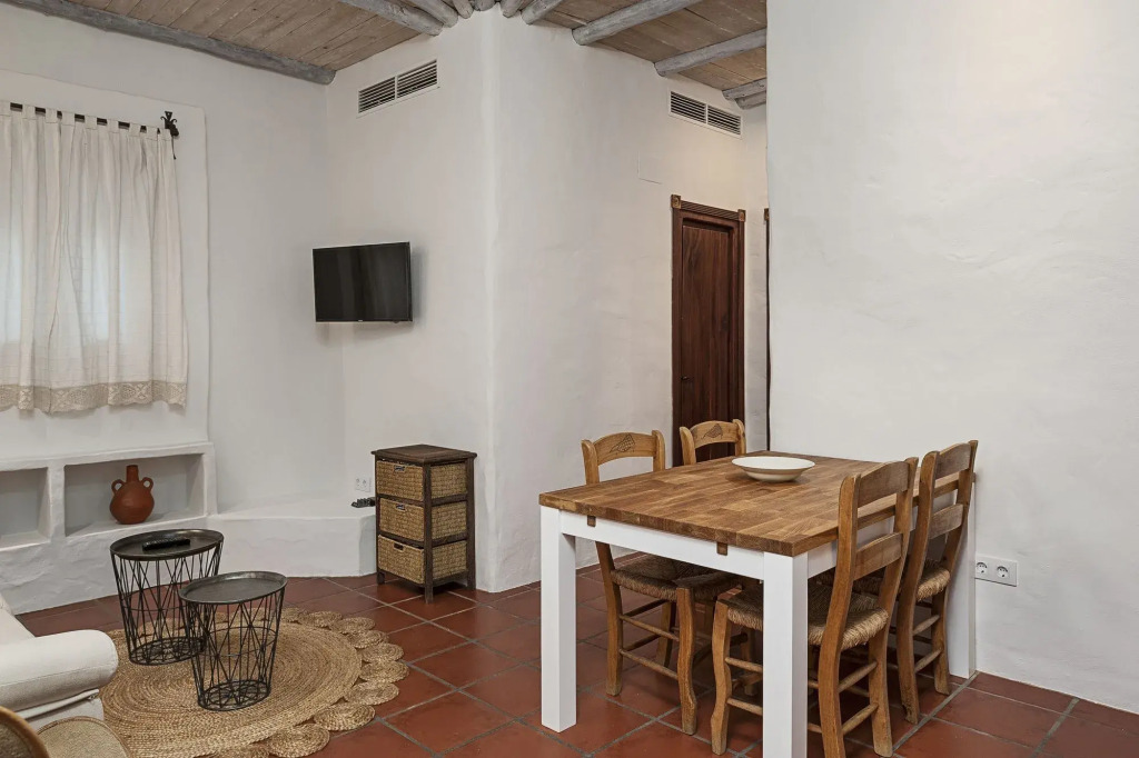 Habitaciones y Apartamentos en el centro La Jábega by Conil Home