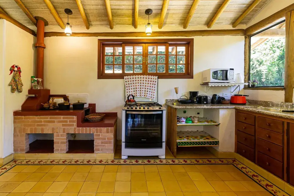Casa com área gourmet perto do Parque Amantikir