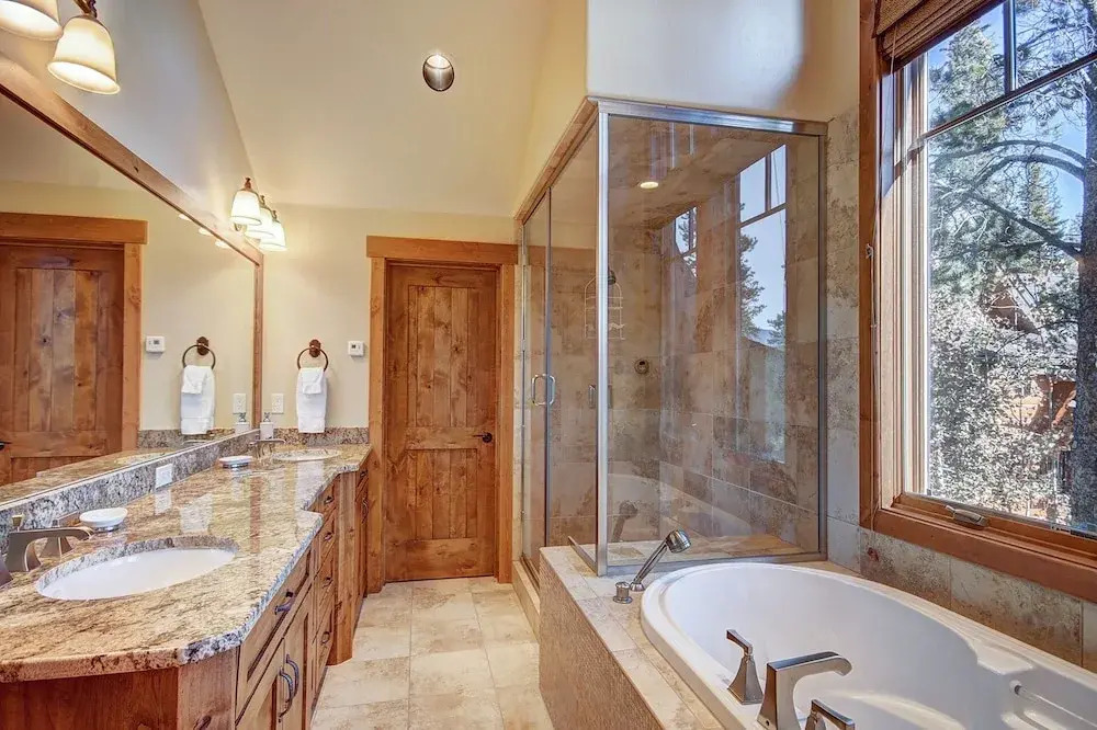 Shock Hill Escape 4 Bedroom Home