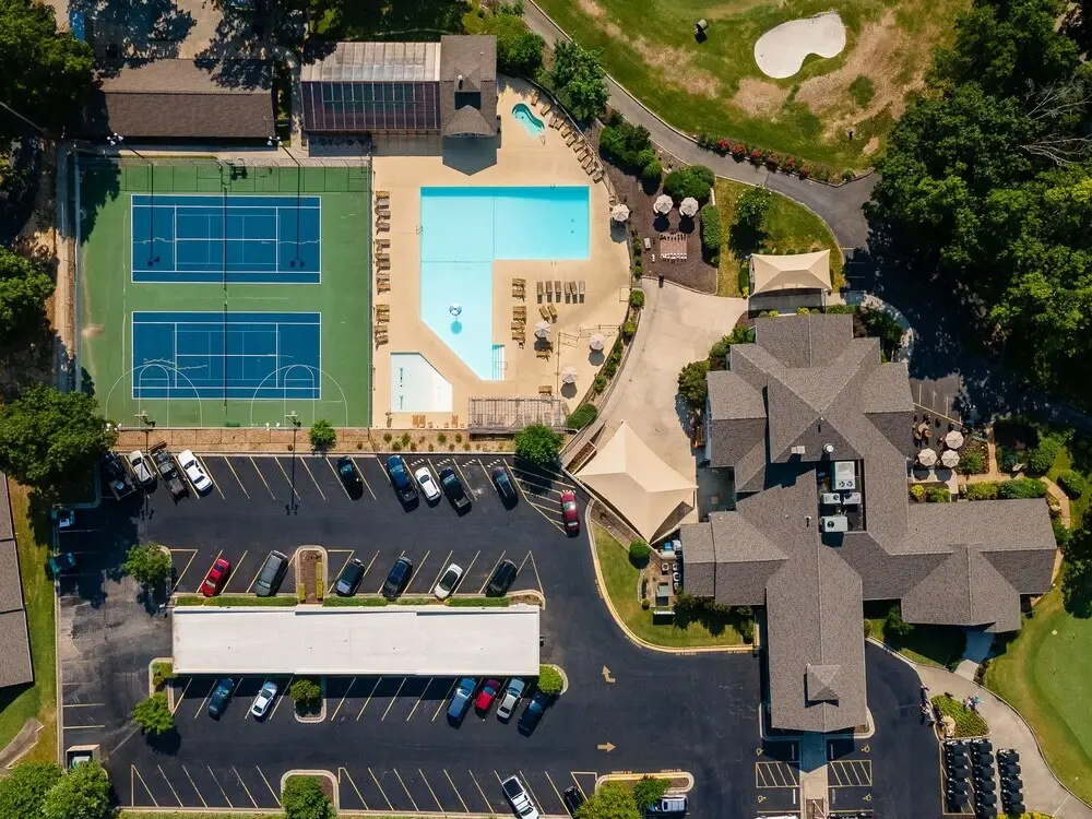 Lakefront Paradise at the Pointe
