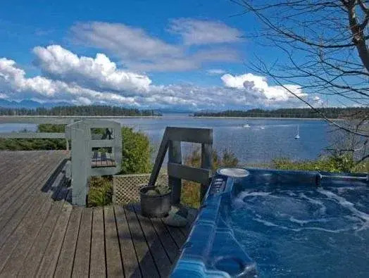 Quadra Island Harbour House B&B