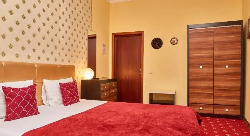 MK HotelSad