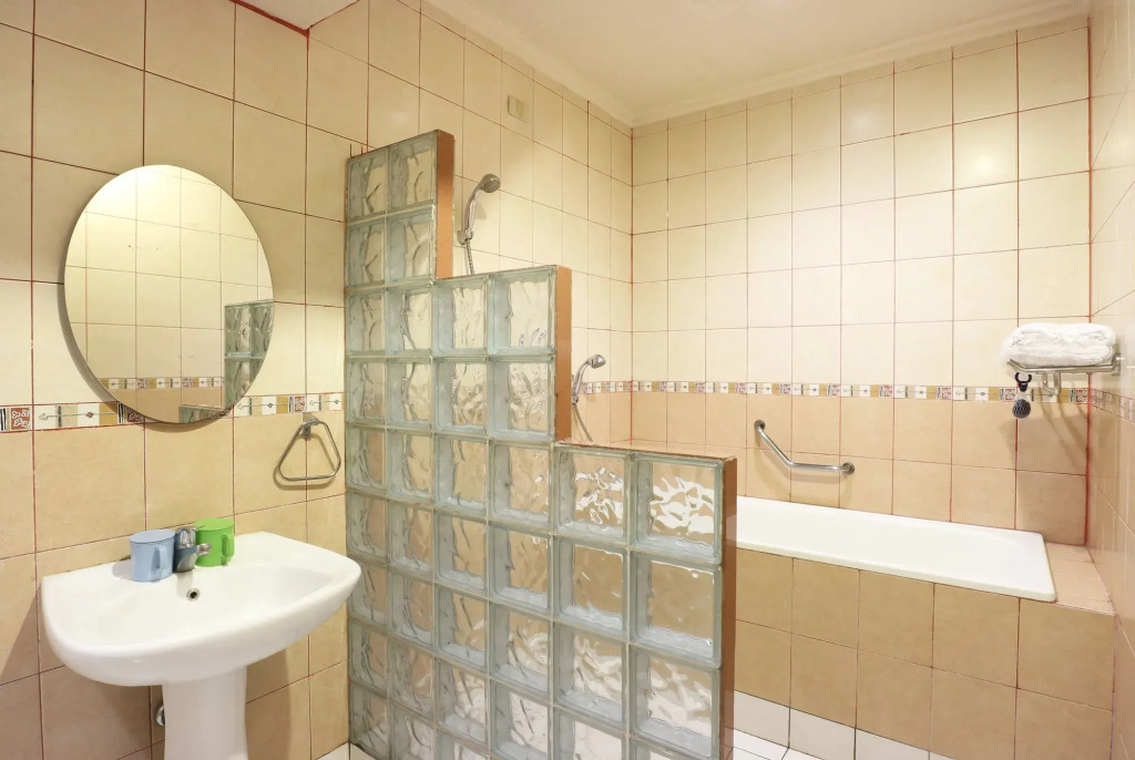 Hotel 678 Cawang