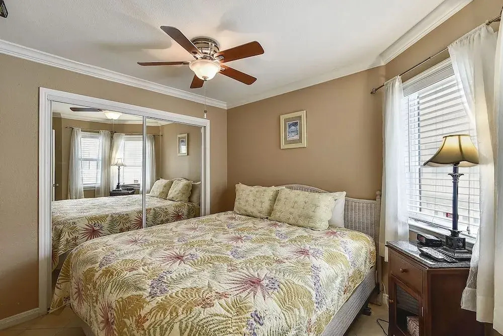 Seascape 1305 - 1 Br Condo