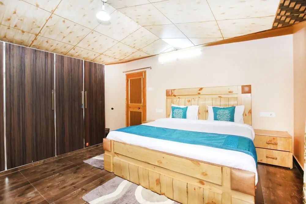 OYO 10863 Home Nature Walk 2BHK