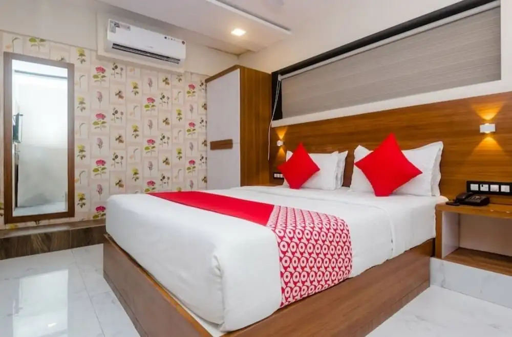 Qubestay Airport Capsule Hotel & Hostel