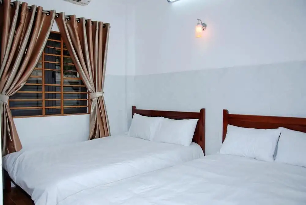 SH Hotel & Motorbikes For Rent