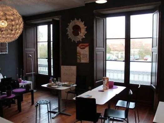Roots&Boots Singular Hostel