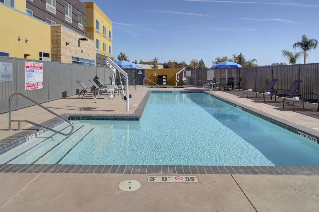 Fairfield Inn & Suites by Marriott Bakersfield North/Airport