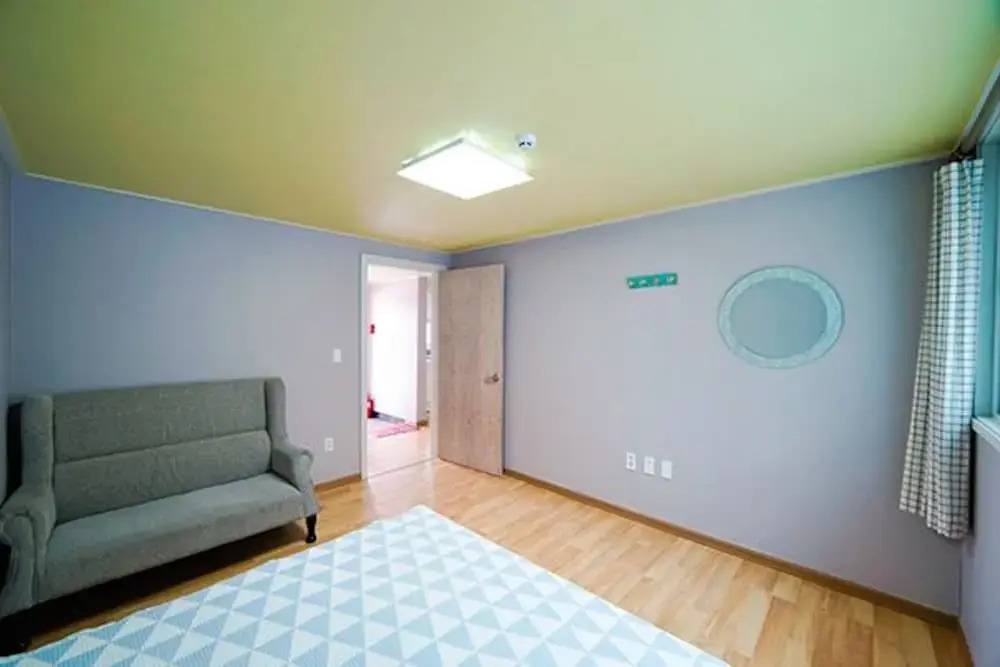Mari Hotel