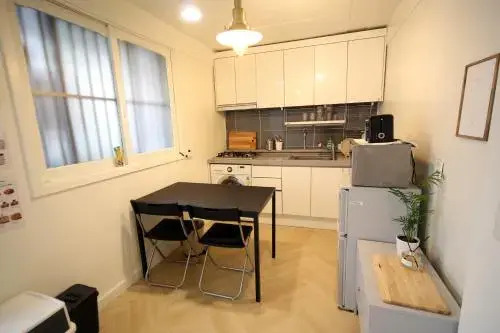 Artist House 9
