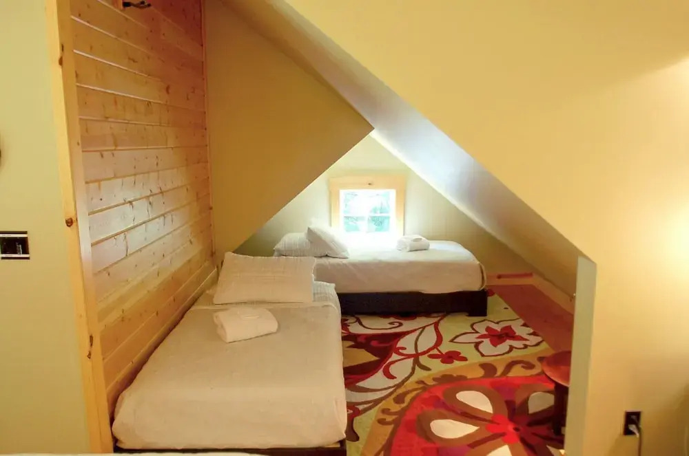 Mt Baker Rim Cabin 11 - This Wonderful 2 Story Cabin With a hot tub