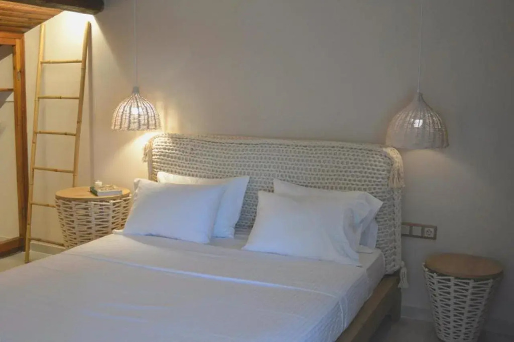 Sunrise Hotel