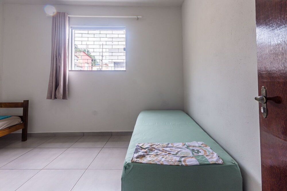 Apto Para 8 Pessoas com Garagem e Churrasqueira