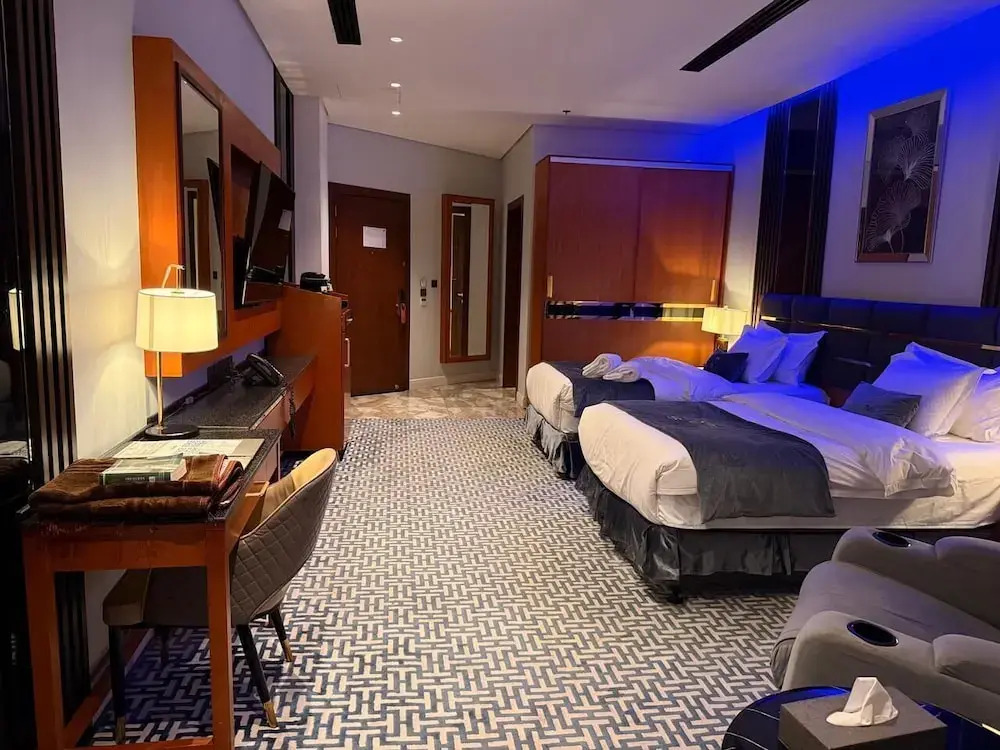 STwin Hotel