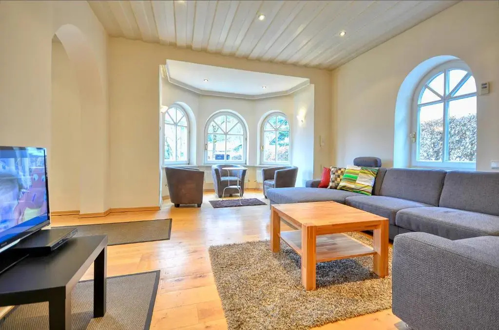Villa Skilift-Seeblick by Alpen Apartments