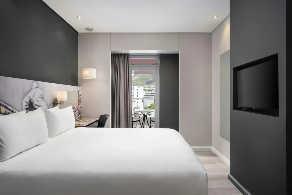 Protea Hotel Fire & Ice by Marriott Cape Town