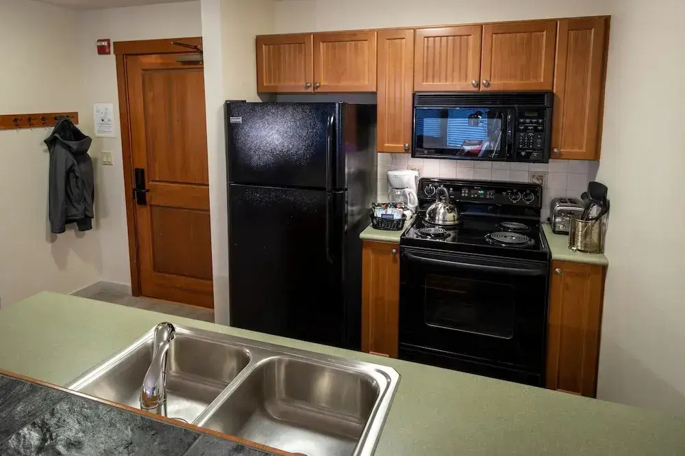 Eagle Springs East - 2 Bedroom Condos in Solitude UT