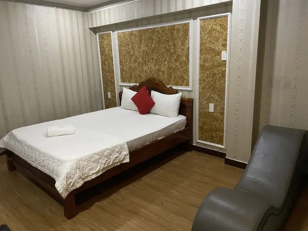 Phuong Hoang Hotel