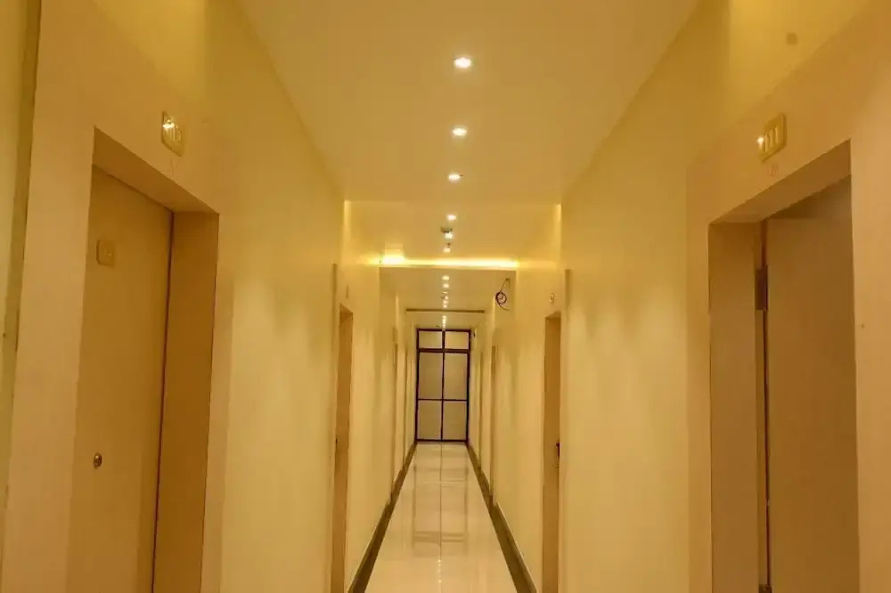Hotel Shree Ji Inn - Raipur