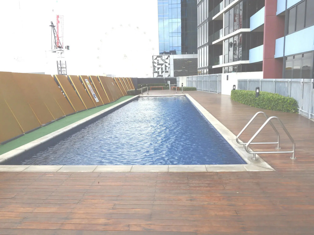 AKOM AT Docklands
