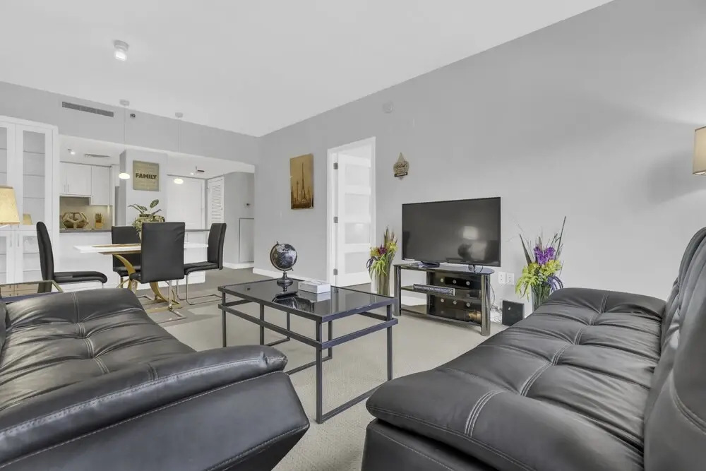 1br Fully Furnished Apartment Near National Museum 1 Bedroom Apts by RedAwning