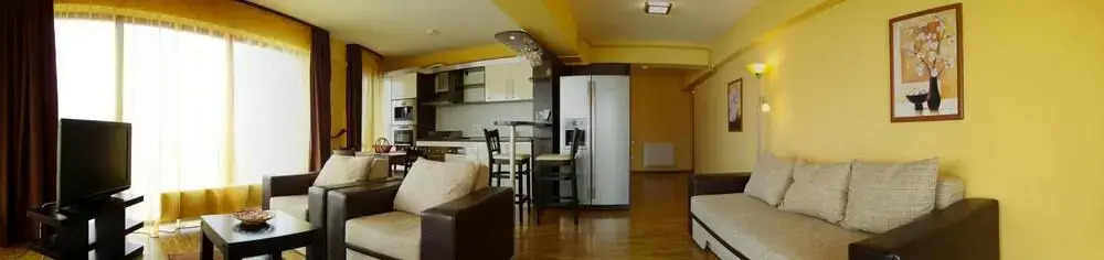 Apart holiday Tania Mamaia