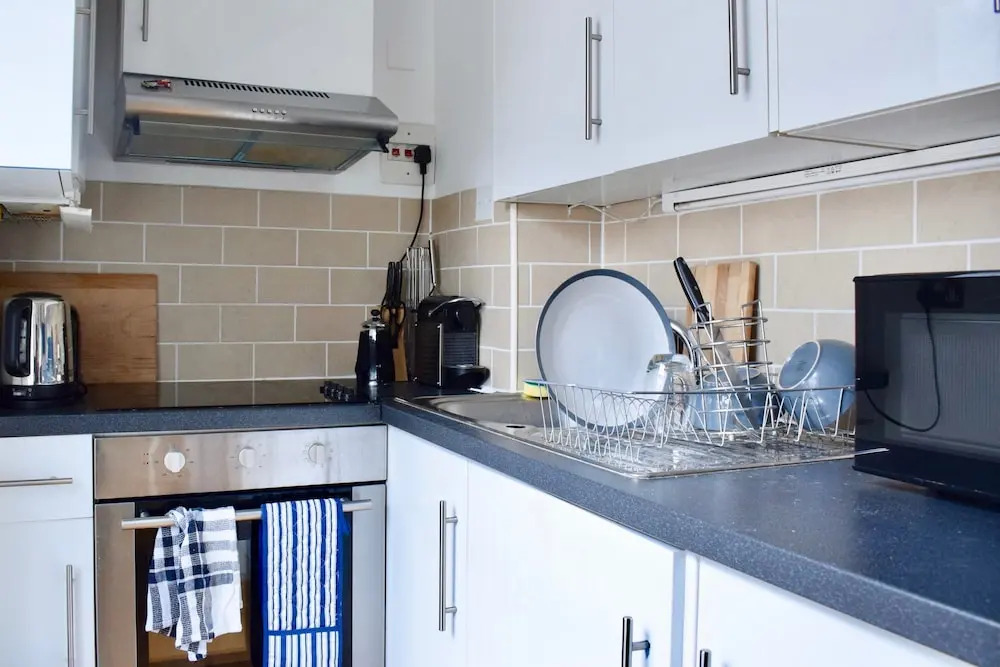 Bright 1 Bedroom Flat By Baker Street