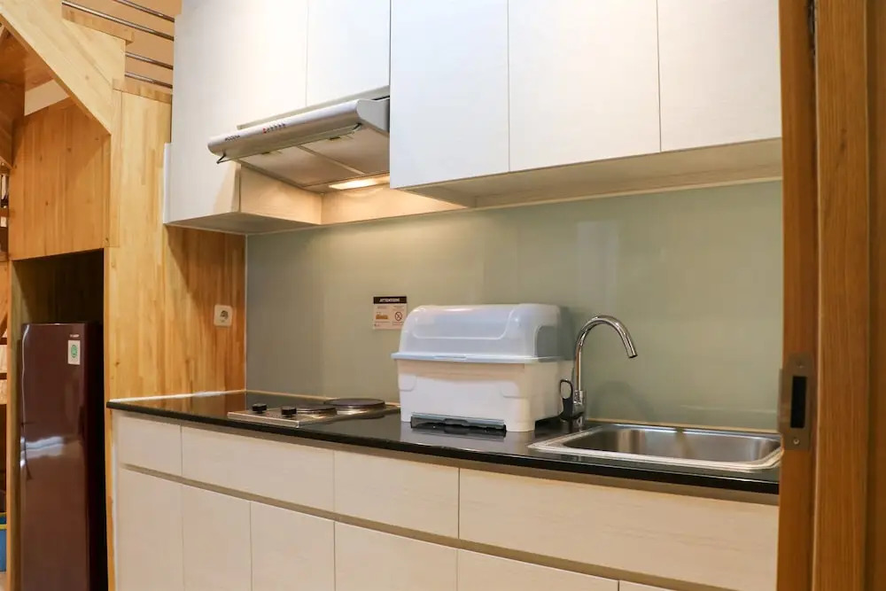 Nice 2Br Apartment At Maqna Residence