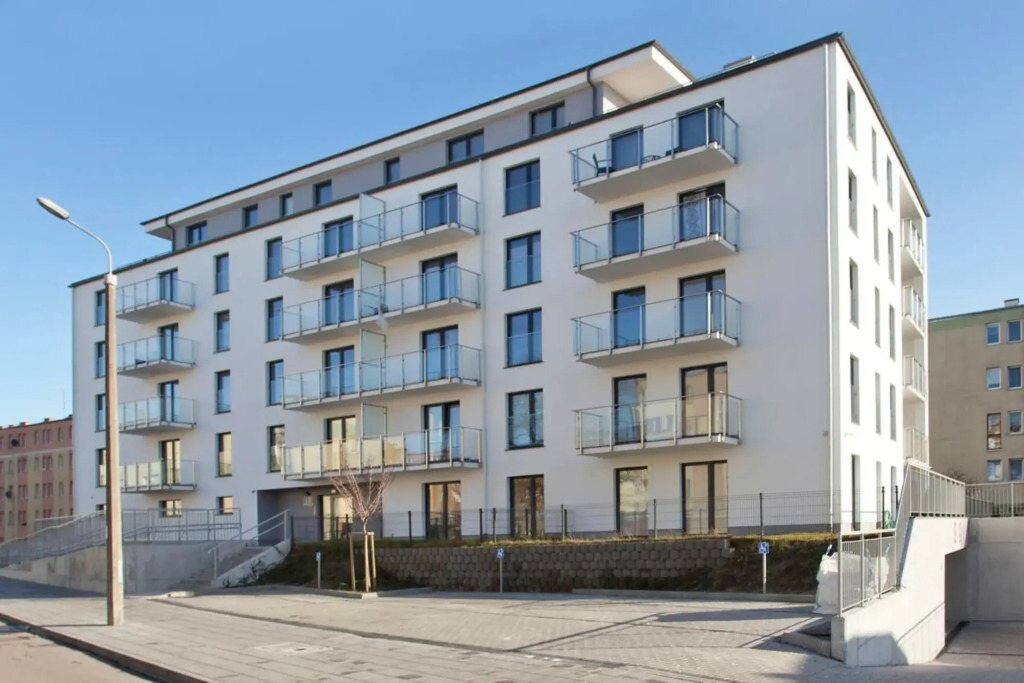 Family apartment near Beachside