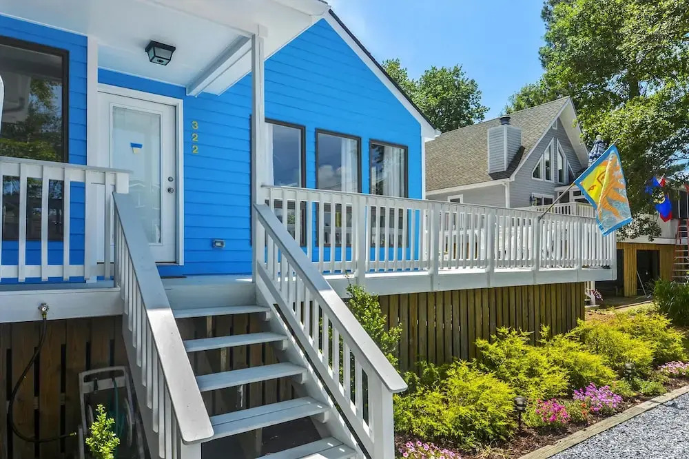 Beach Happy 322 Wellington Pkwy by Long & Foster