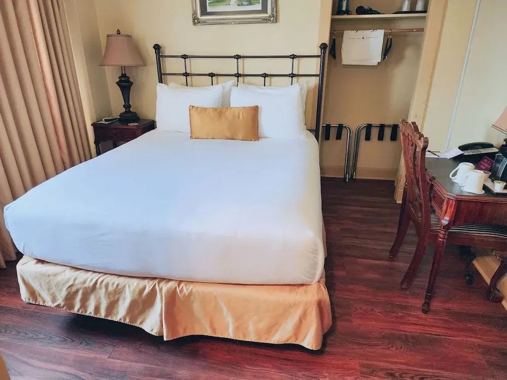 The Faust Hotel