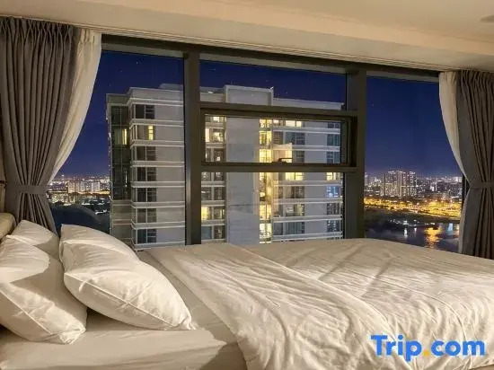Sunwah Pearl Suites