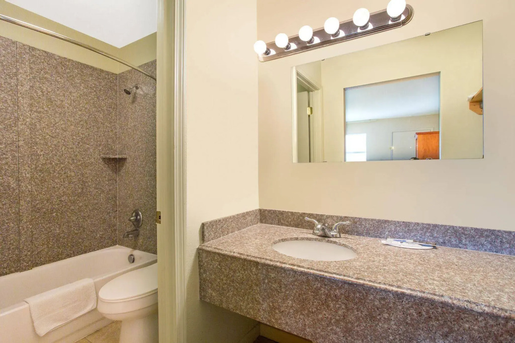 Rodeway Inn