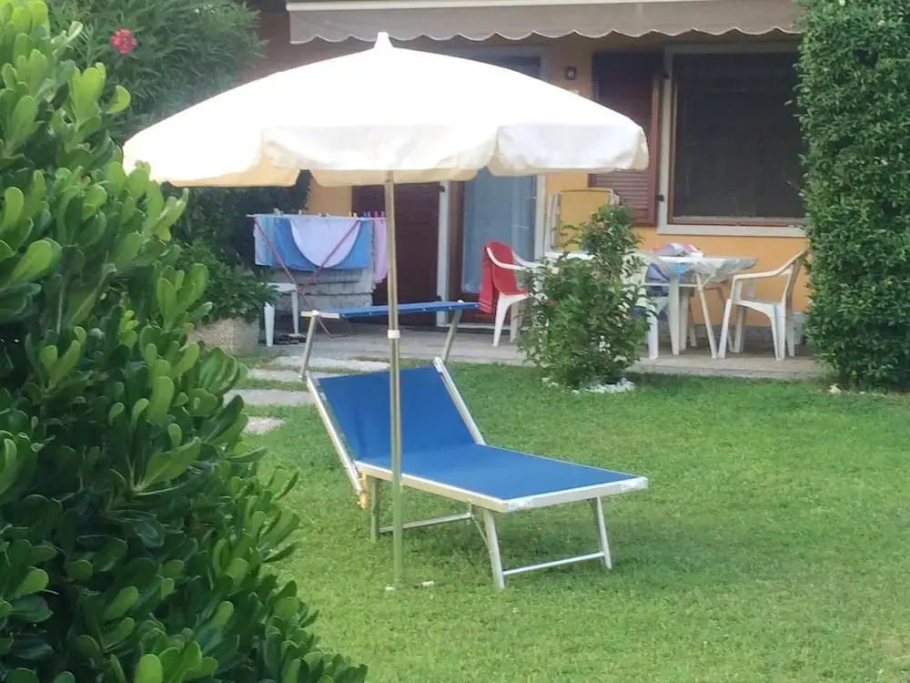 Apartment With one Bedroom in Pacengo, With Shared Pool, Furnished Terrace and Wifi - Near the Beach