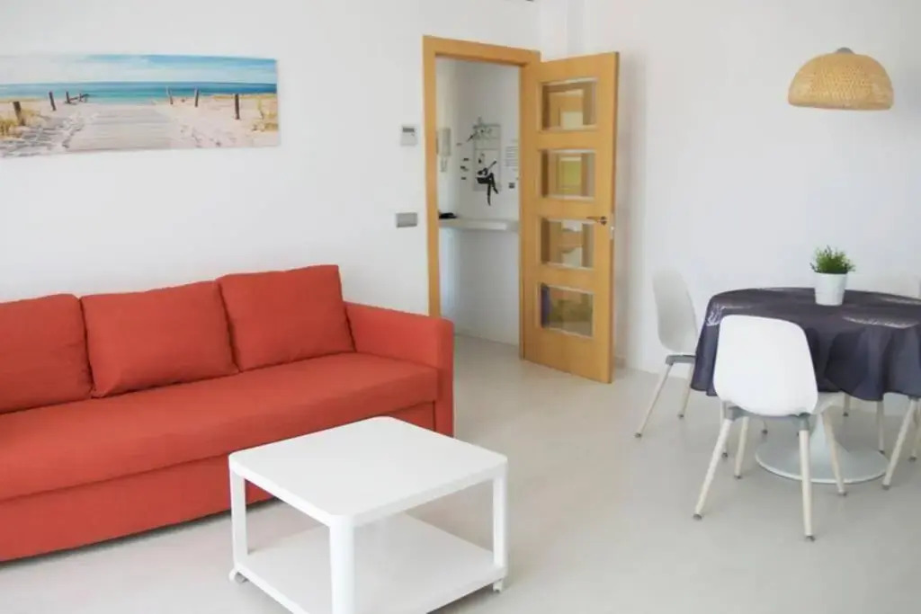 Apartamento diseño a cien metros del mar.
