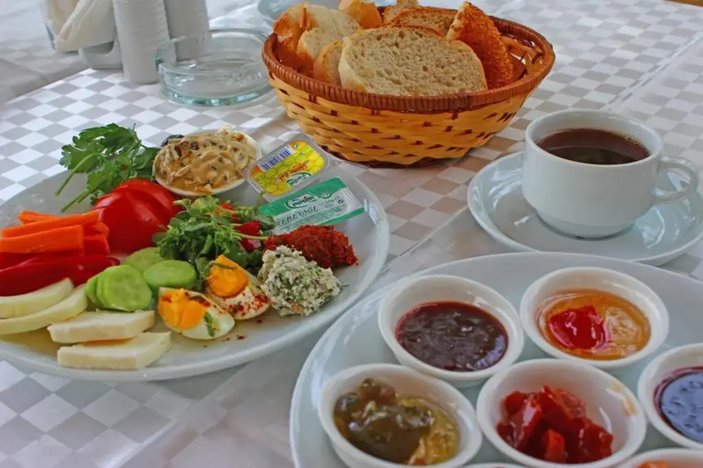 Zeytin Suit Bozcaada