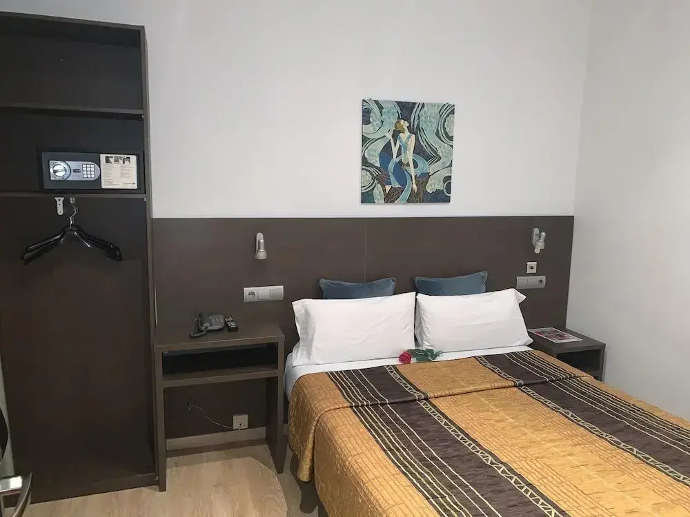 Ciudad Condal Hostal - Paseo de Gracia