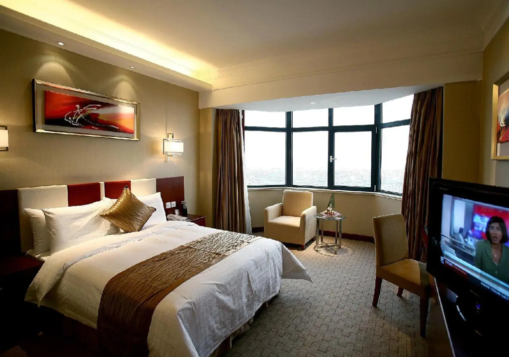 Qingdao Blue Horizon Hotel Licang