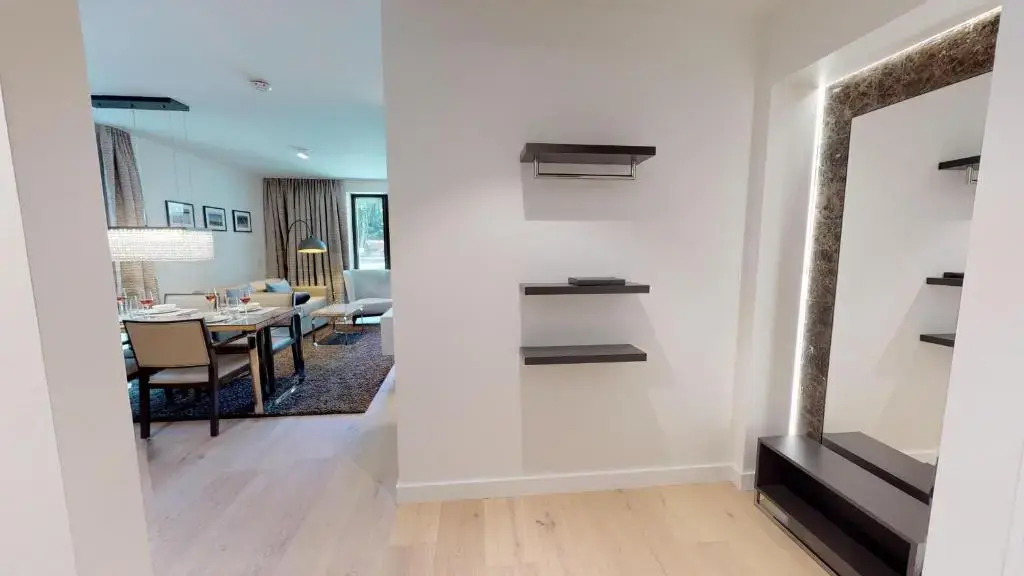 White Pearl Apartment 1.08