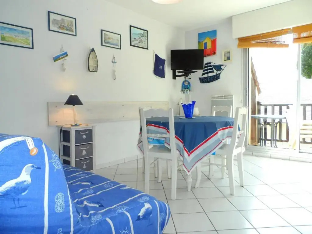 Appartement Cabourg, 3 pièces, 6 personnes - FR-1-487-152