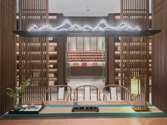 Zhongzhou International Hotel (Hebidong Railway Station Hotel)