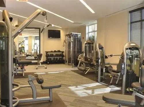 Global Luxury Suites at Pentagon City South
