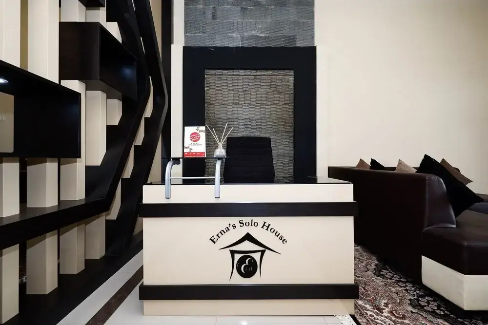 Erna's House Solo by OYO Rooms