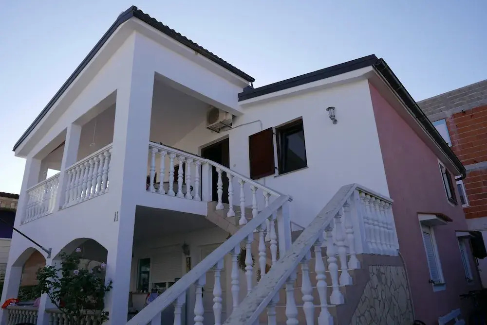 Apartments Karolina