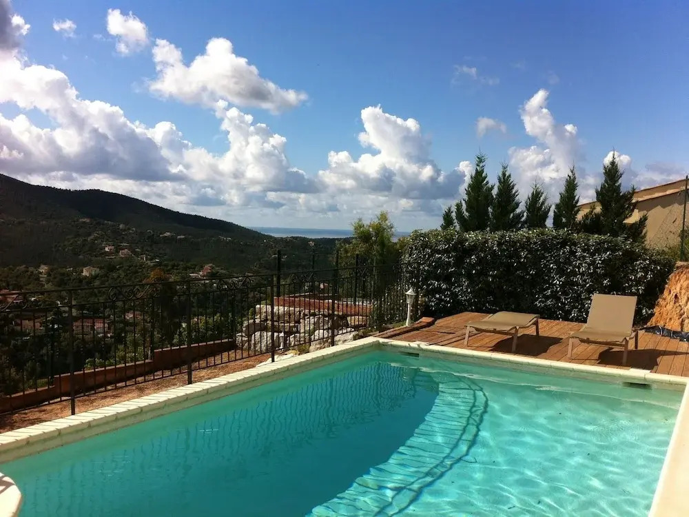 Spacious Villa With Panoramic Views, Located in the Provence
